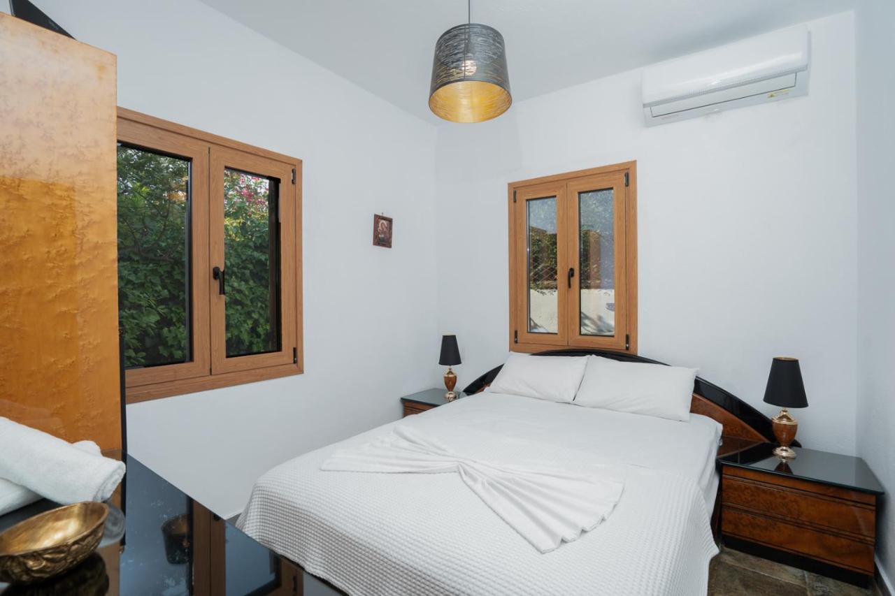 Villa Beis Pórto Ráfti Екстериор снимка