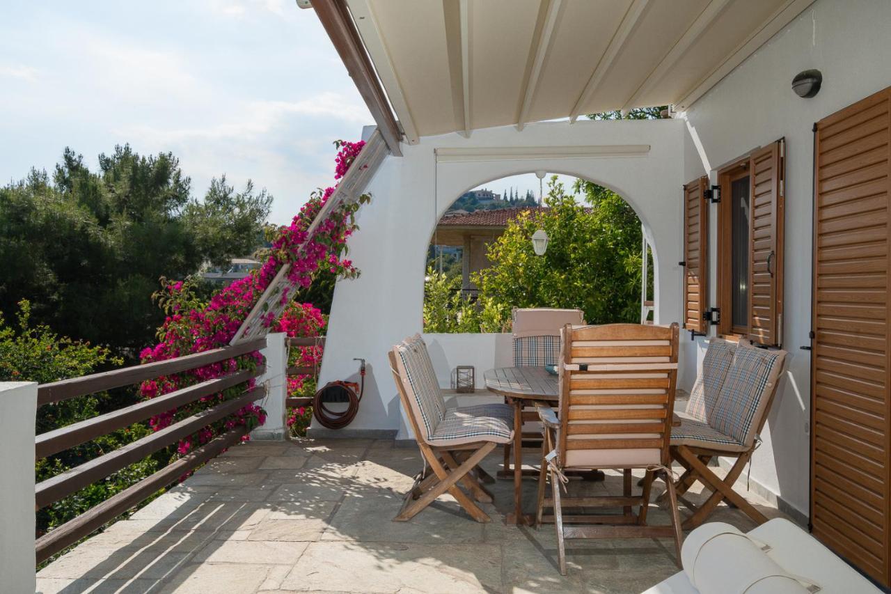 Villa Beis Pórto Ráfti Екстериор снимка